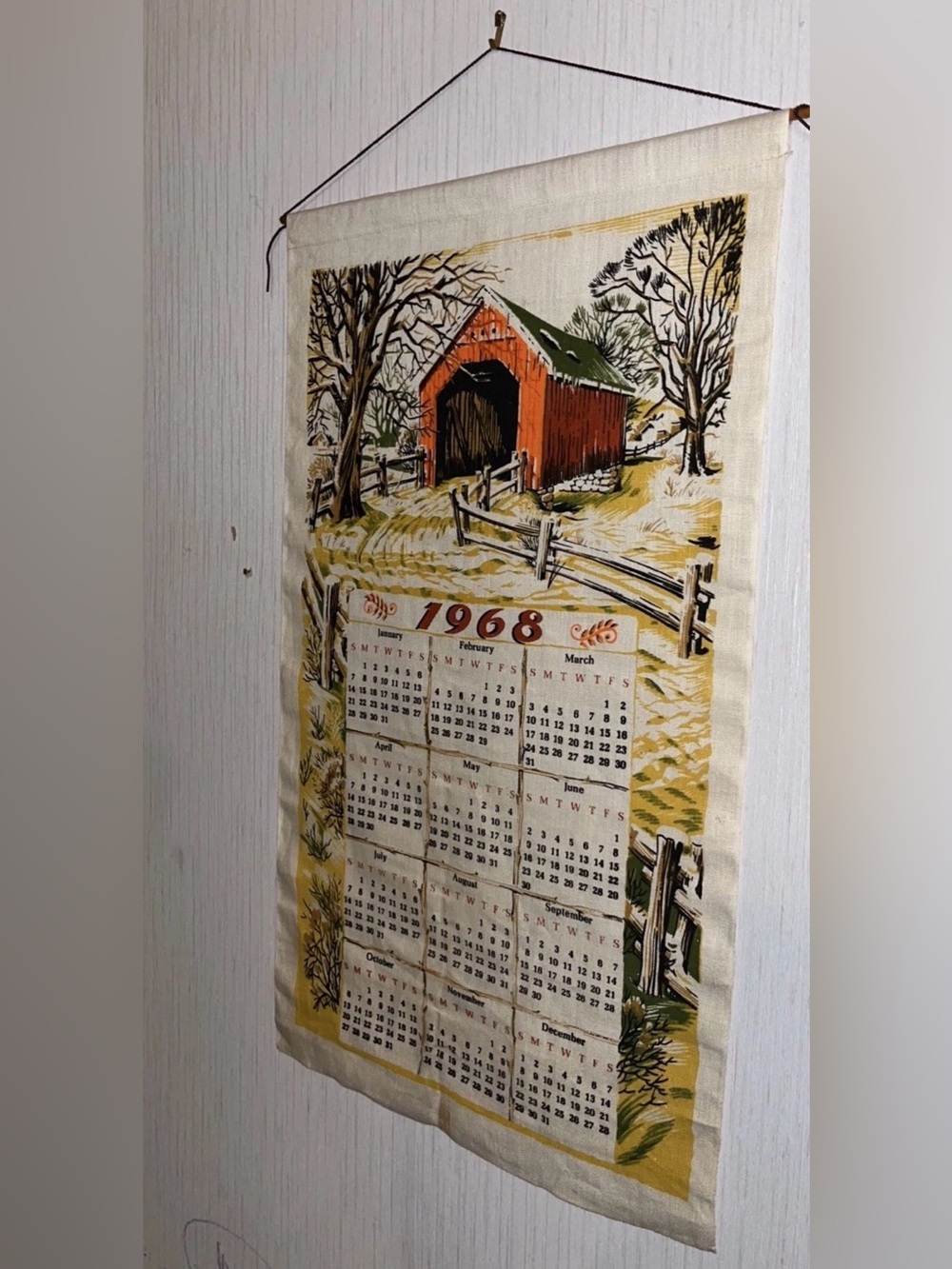 1968 Vintage Barn Wall Calendar Tea Towel - Red & Green tapestry